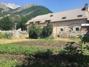 Très Grand Gîte équipé à la montagne